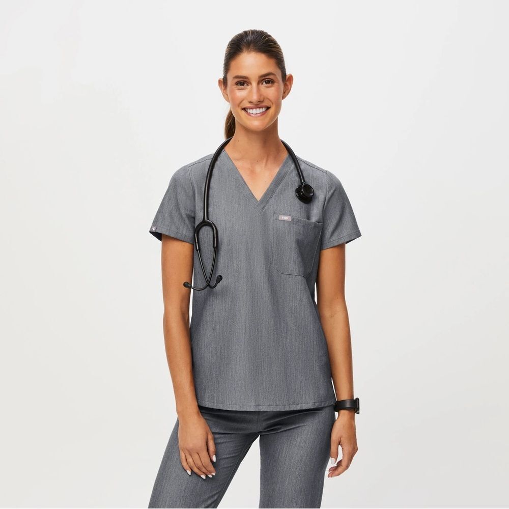 FIGS Caterina Scrub Top Graphite Grey One Pocket, Size Small EUC